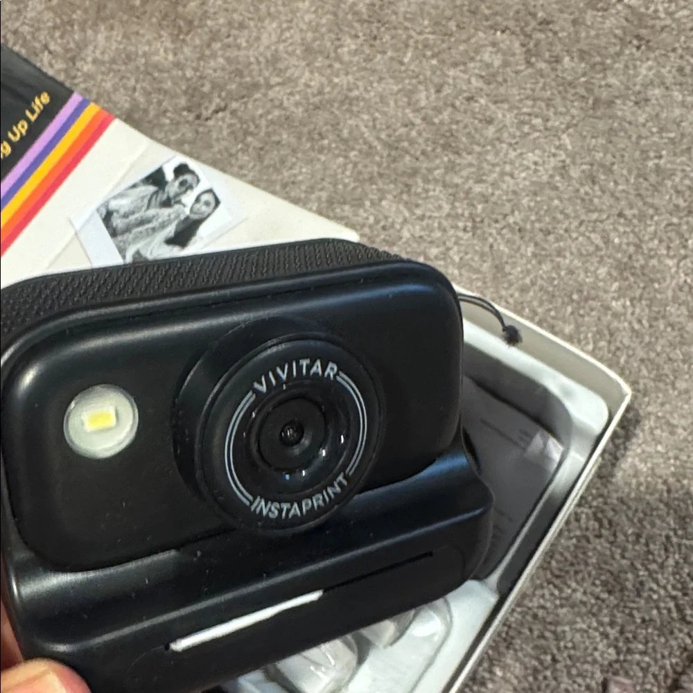 Vivitar InstaPrint Digital Camera